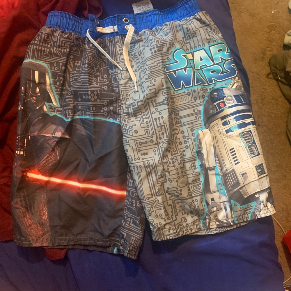 Boys medium Star Wars swim trunks